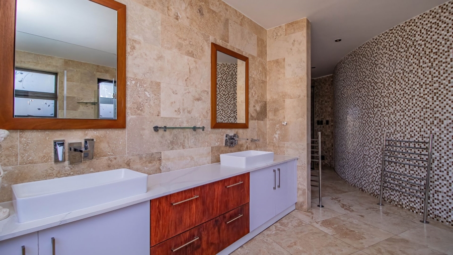 4 Bedroom Property for Sale in Serengeti Lifestyle Estate Gauteng