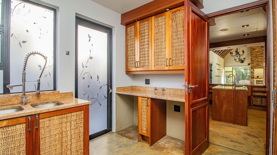 4 Bedroom Property for Sale in Serengeti Lifestyle Estate Gauteng