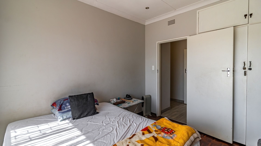 3 Bedroom Property for Sale in Robertsham Gauteng