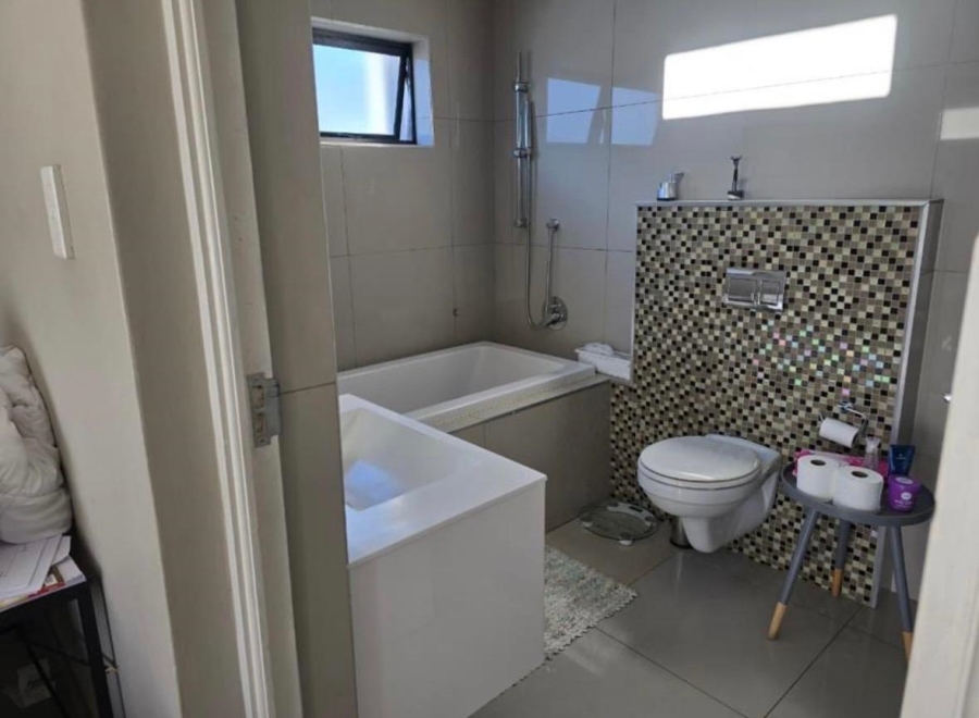 4 Bedroom Property for Sale in Equestria Gauteng