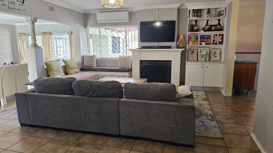 To Let 3 Bedroom Property for Rent in Northcliff Gauteng