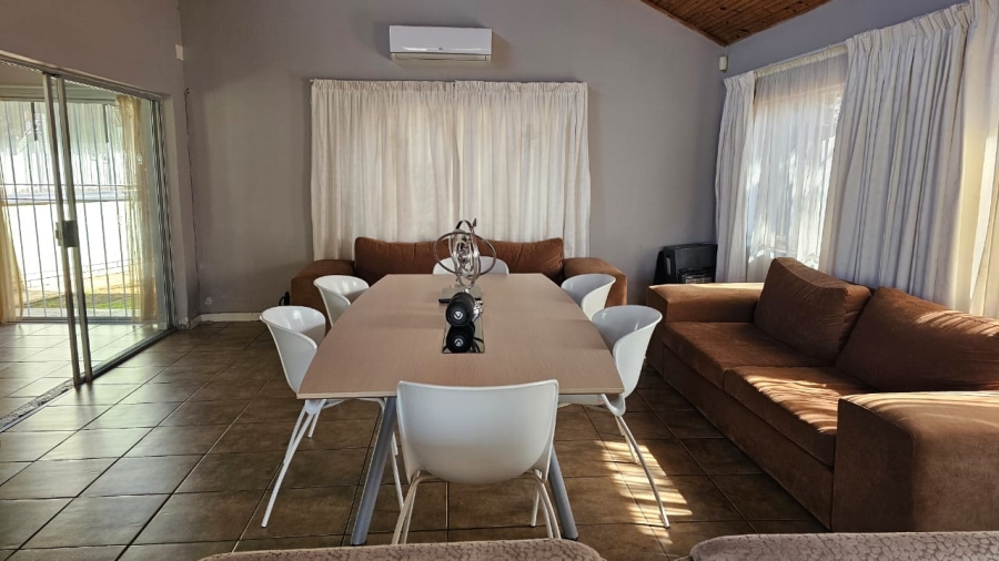 To Let 3 Bedroom Property for Rent in Northcliff Gauteng
