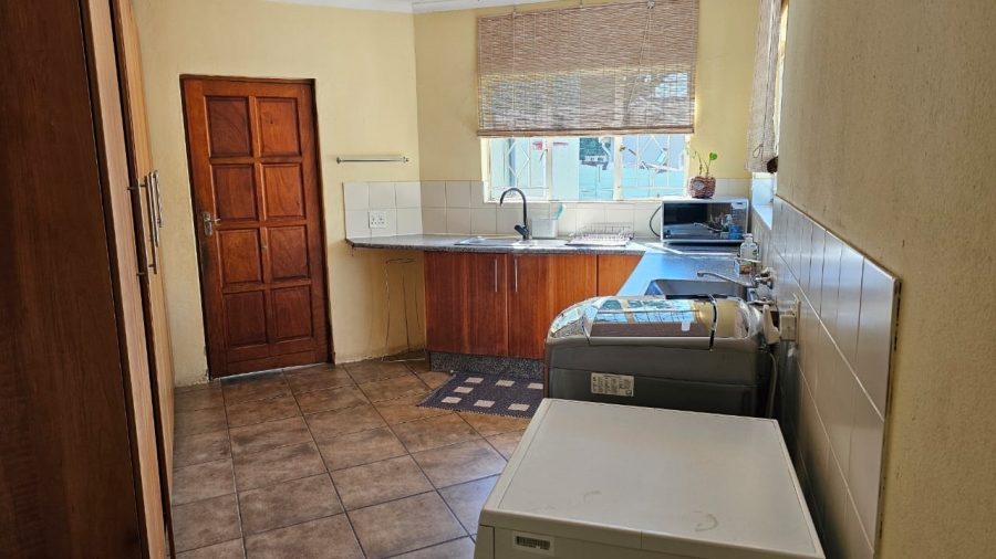 To Let 3 Bedroom Property for Rent in Northcliff Gauteng