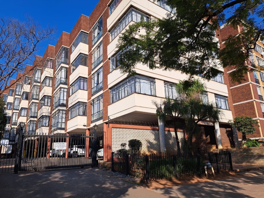 5 Bedroom Property for Sale in Muckleneuk Gauteng