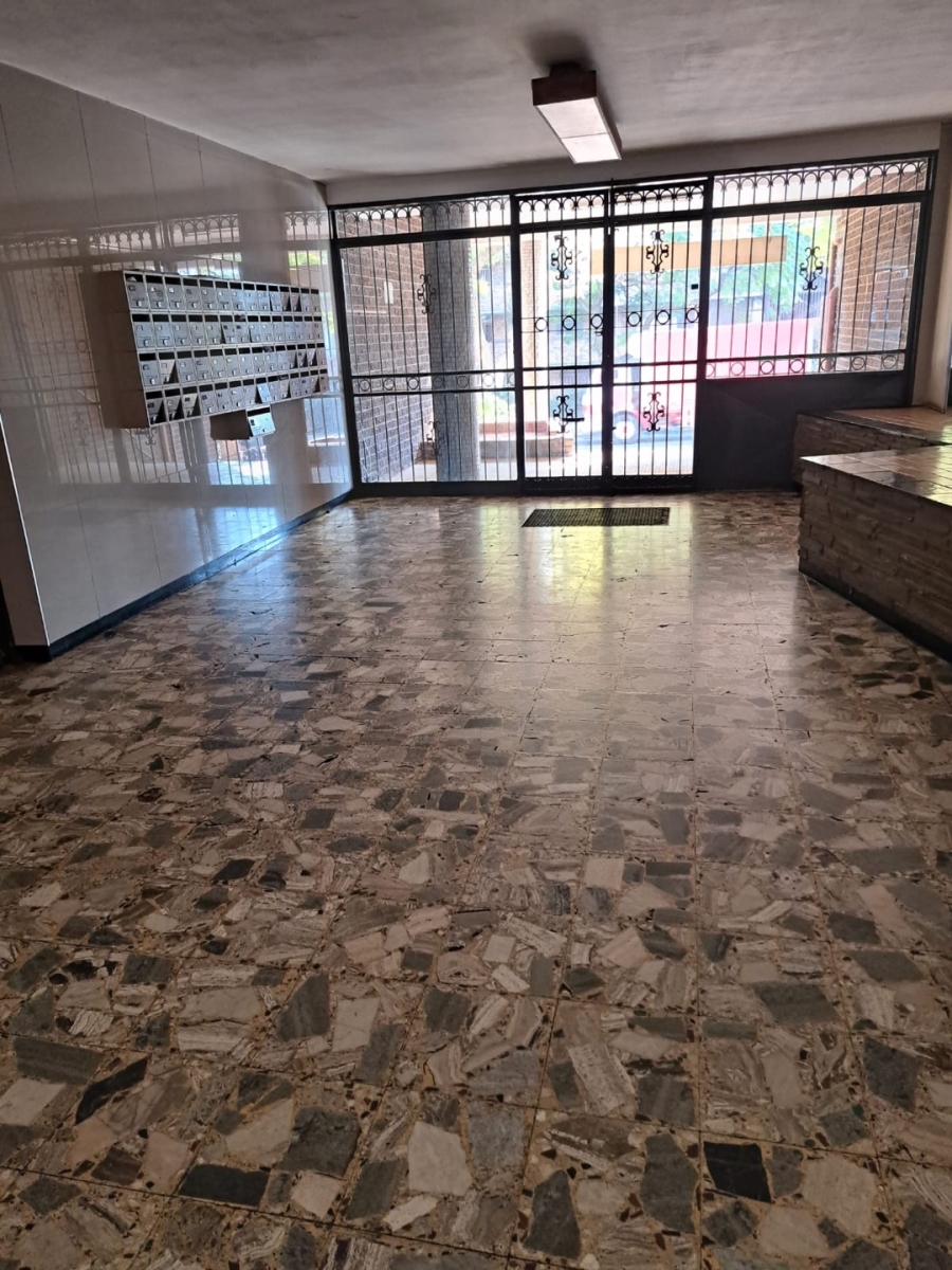 5 Bedroom Property for Sale in Muckleneuk Gauteng