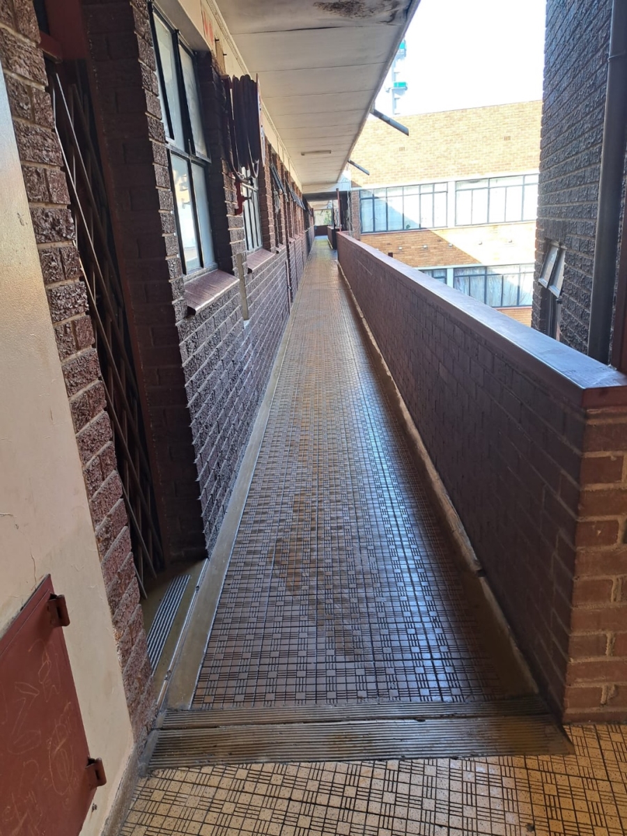 5 Bedroom Property for Sale in Muckleneuk Gauteng