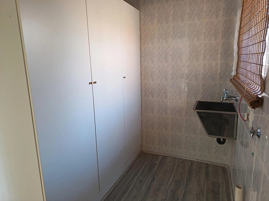 1 Bedroom Property for Sale in Three Rivers Gauteng
