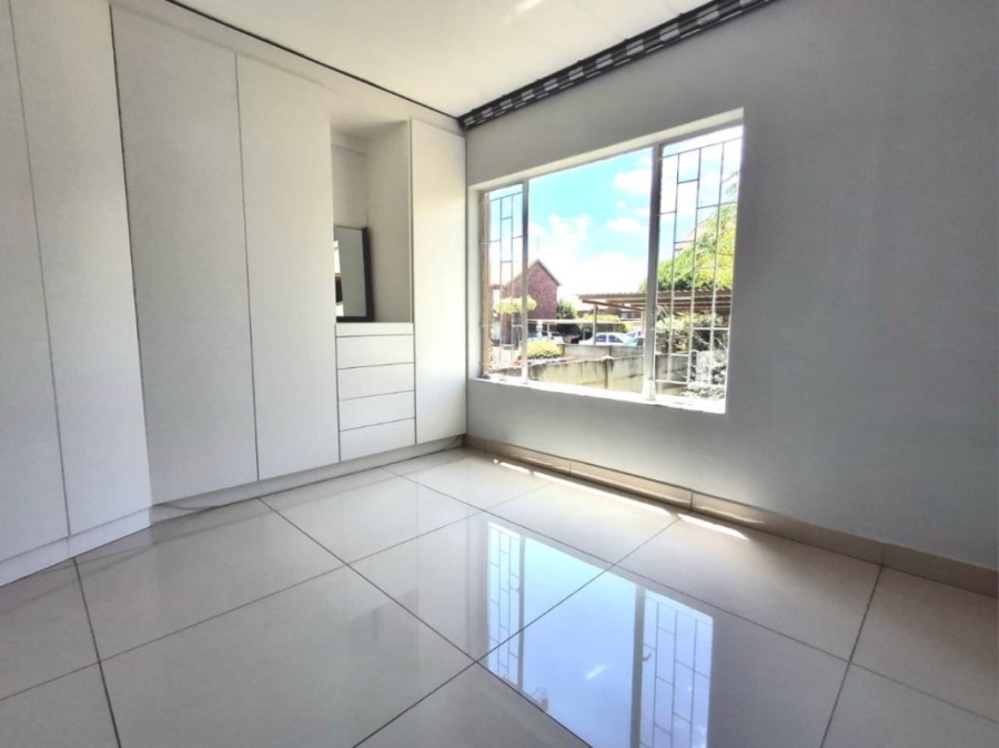 2 Bedroom Property for Sale in Eden Glen Gauteng