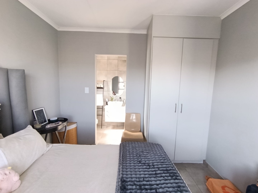 To Let 1 Bedroom Property for Rent in Groblerpark Gauteng