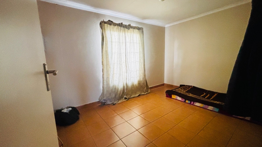 2 Bedroom Property for Sale in Sky City Gauteng