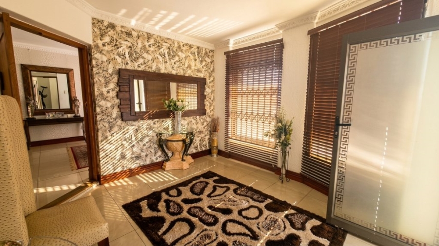 4 Bedroom Property for Sale in Brackendowns Gauteng