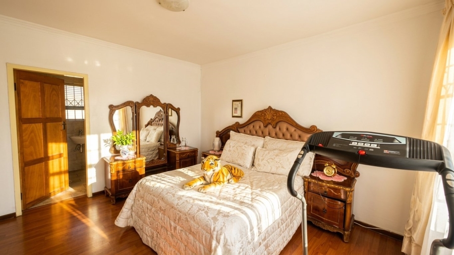 4 Bedroom Property for Sale in Brackendowns Gauteng
