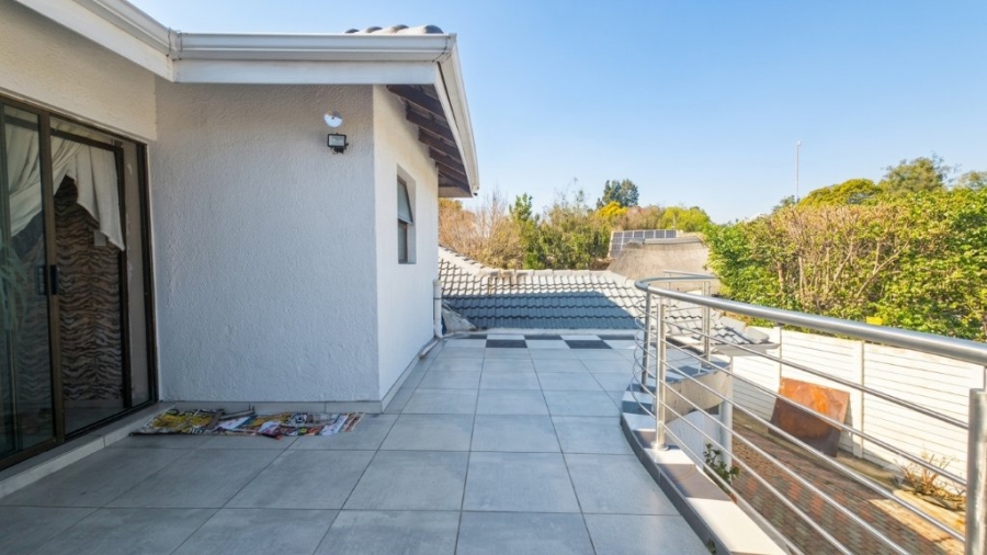 4 Bedroom Property for Sale in Brackendowns Gauteng