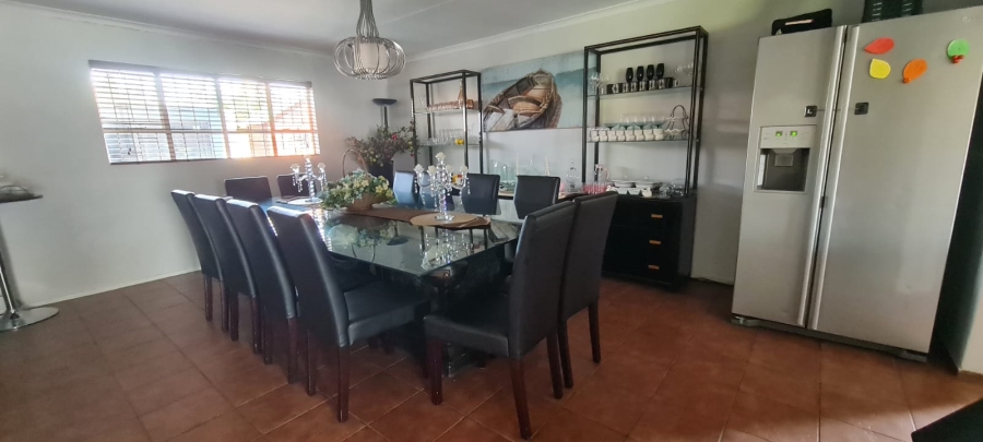 4 Bedroom Property for Sale in Heuweloord Gauteng