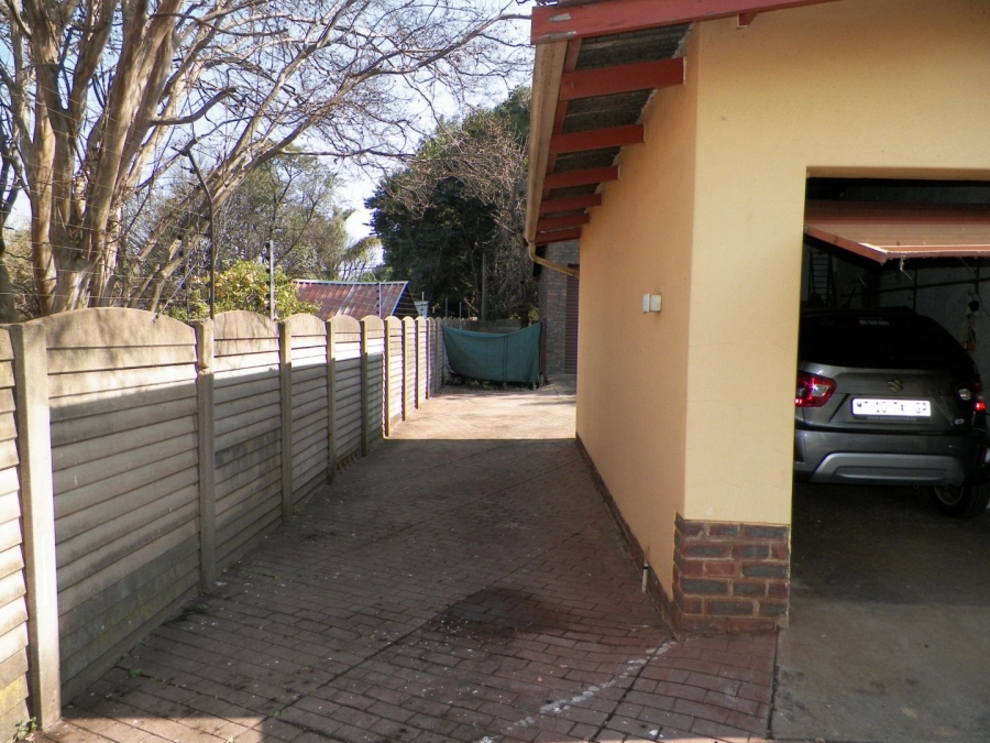 3 Bedroom Property for Sale in Valhalla Gauteng