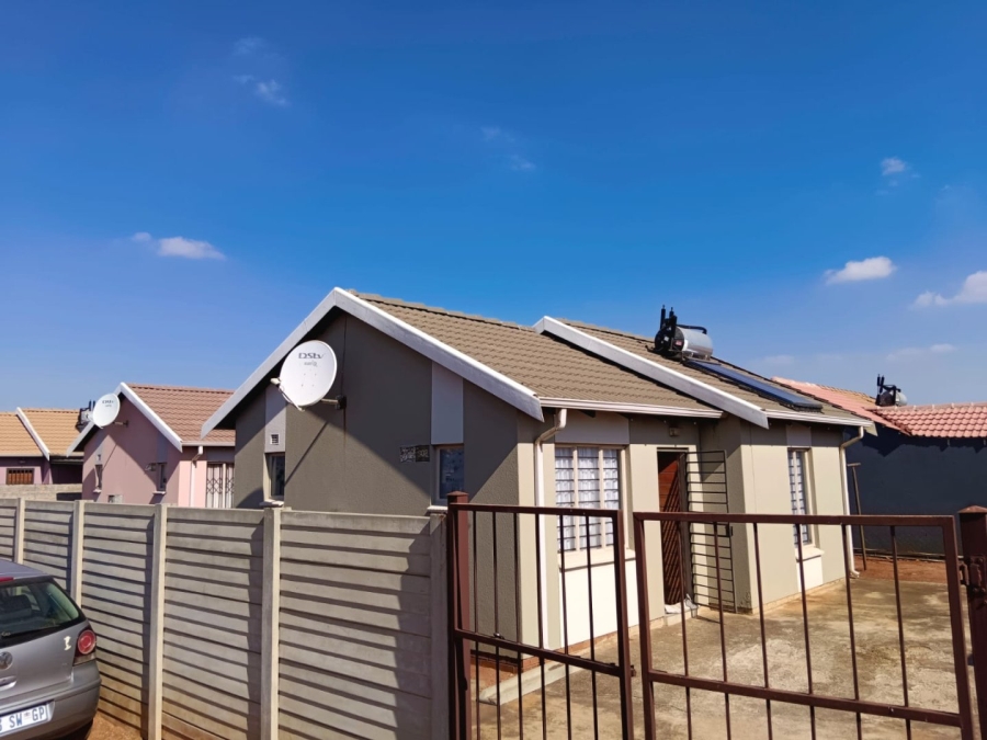 2 Bedroom Property for Sale in Sky City Gauteng