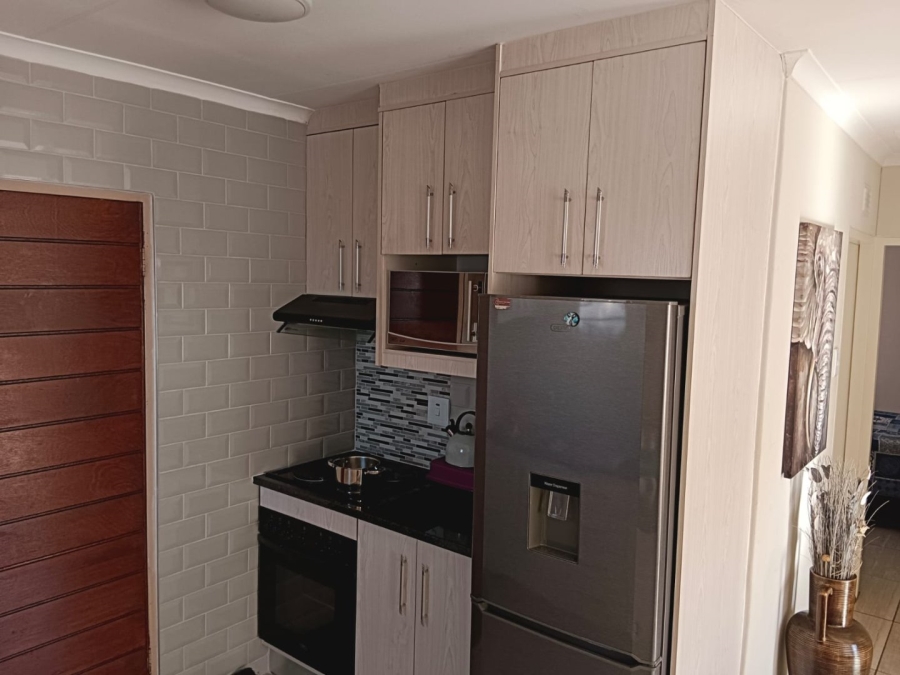 2 Bedroom Property for Sale in Sky City Gauteng