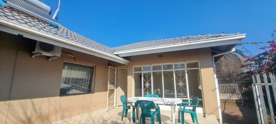 1 Bedroom Property for Sale in Edenvale Central Gauteng