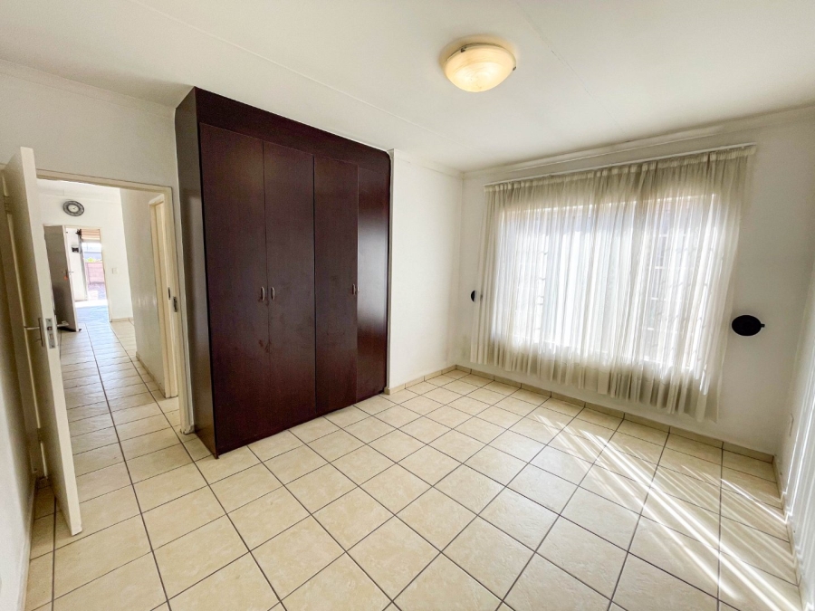 3 Bedroom Property for Sale in Kosmosdal Gauteng