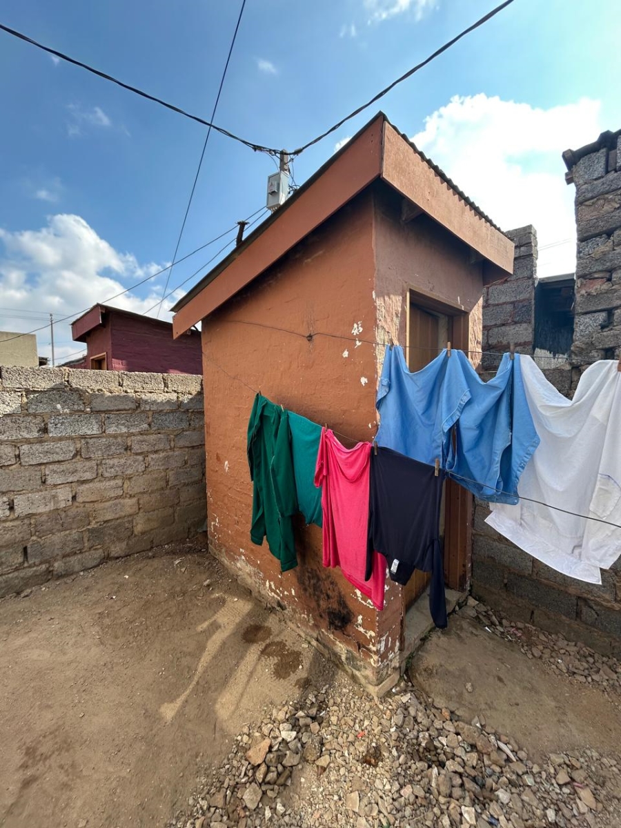4 Bedroom Property for Sale in Duduza Gauteng