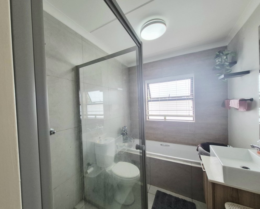 3 Bedroom Property for Sale in Modderfontein Gauteng