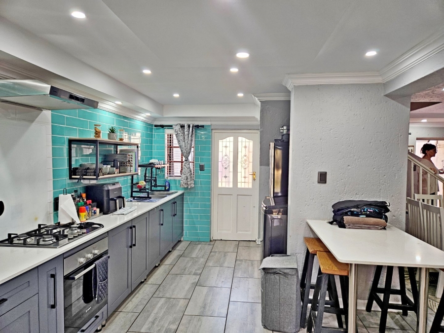 3 Bedroom Property for Sale in Blue Gill Estate Gauteng