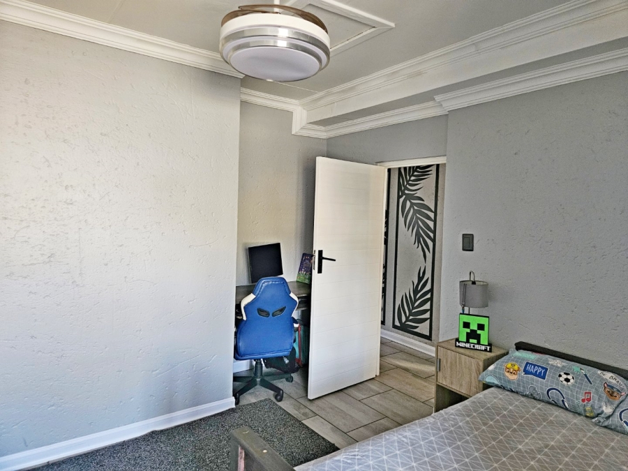 3 Bedroom Property for Sale in Blue Gill Estate Gauteng