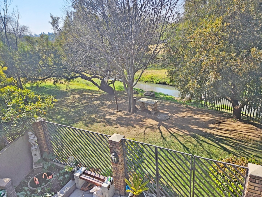 3 Bedroom Property for Sale in Blue Gill Estate Gauteng