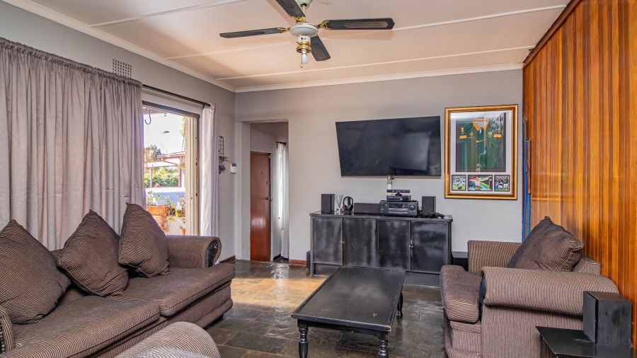 3 Bedroom Property for Sale in Birchleigh Gauteng