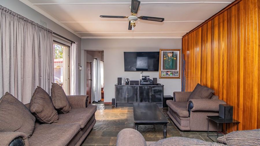 3 Bedroom Property for Sale in Birchleigh Gauteng