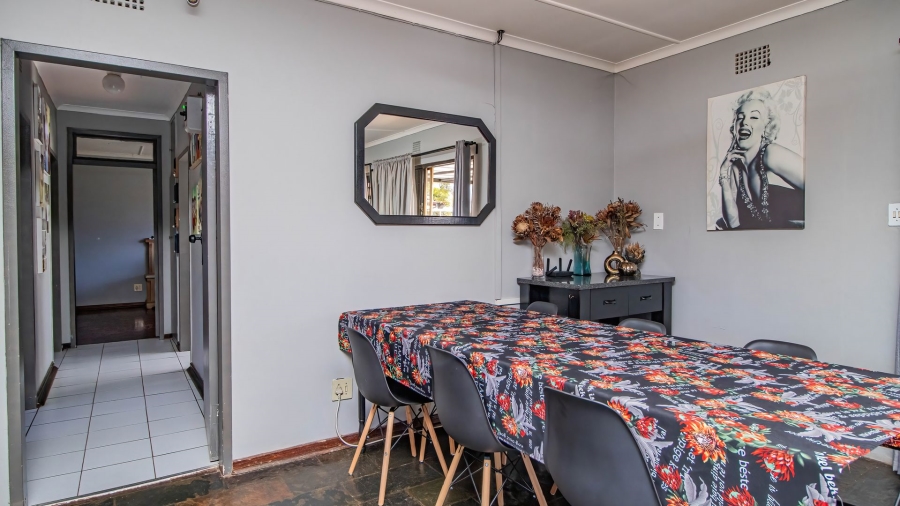 3 Bedroom Property for Sale in Birchleigh Gauteng