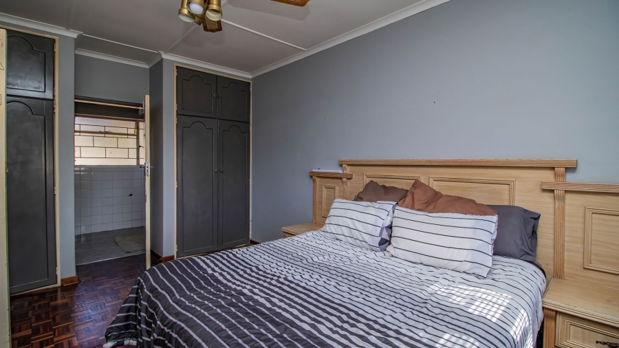 3 Bedroom Property for Sale in Birchleigh Gauteng