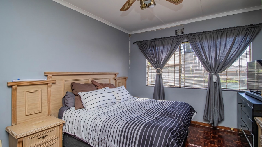 3 Bedroom Property for Sale in Birchleigh Gauteng