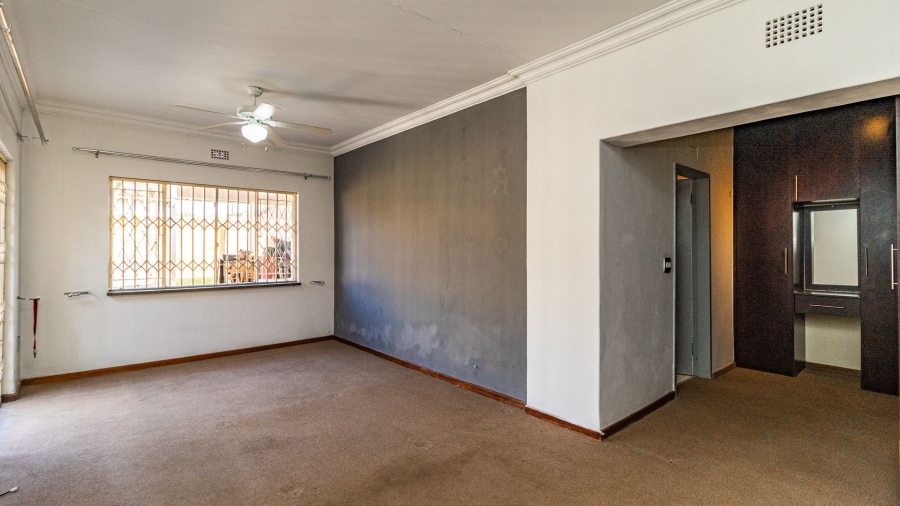 4 Bedroom Property for Sale in Edleen Gauteng
