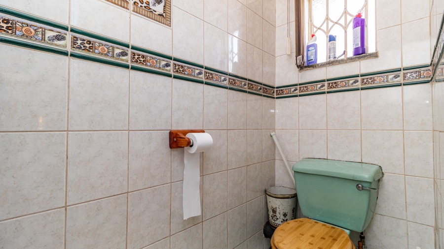 4 Bedroom Property for Sale in Edleen Gauteng