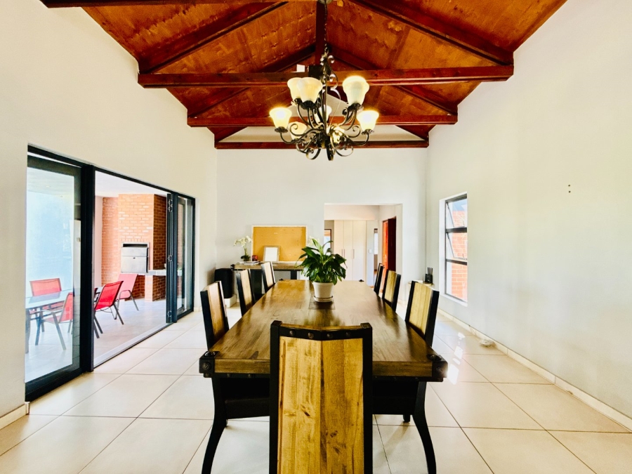 To Let 4 Bedroom Property for Rent in Copperleaf Estate Gauteng