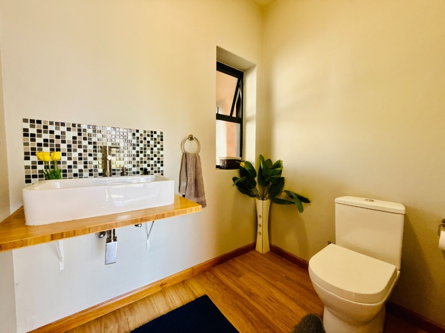 To Let 4 Bedroom Property for Rent in Copperleaf Estate Gauteng
