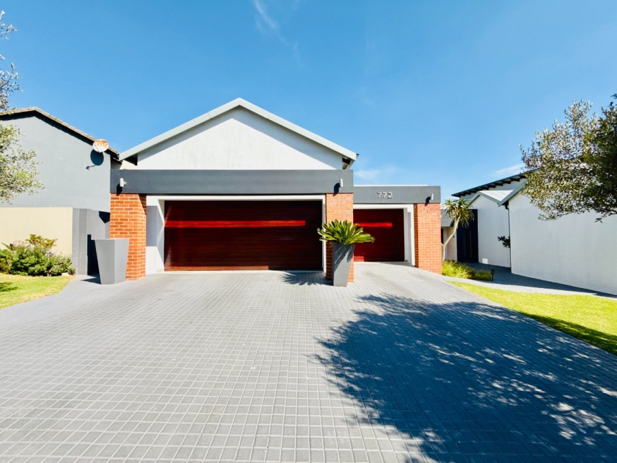 4 Bedroom Property for Sale in Copperleaf Estate Gauteng