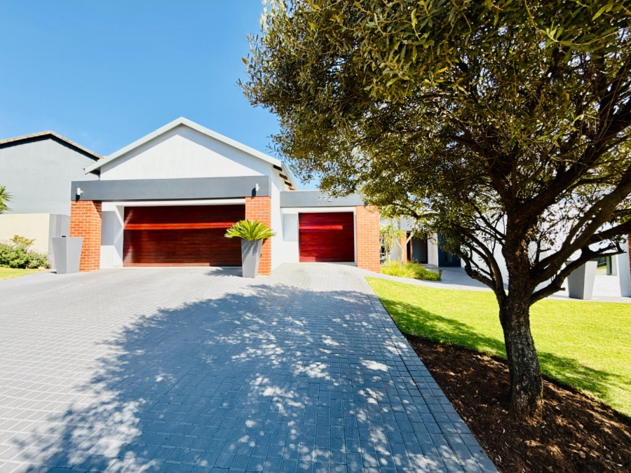 4 Bedroom Property for Sale in Copperleaf Estate Gauteng
