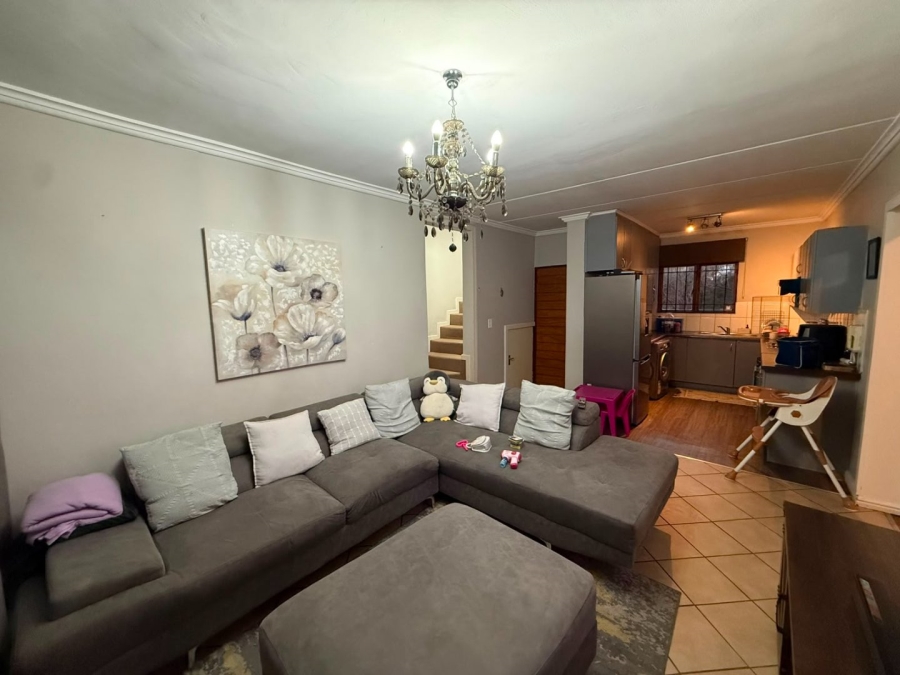 To Let 3 Bedroom Property for Rent in Northwold Gauteng