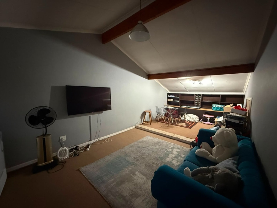 To Let 3 Bedroom Property for Rent in Northwold Gauteng
