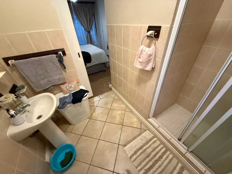 To Let 3 Bedroom Property for Rent in Northwold Gauteng