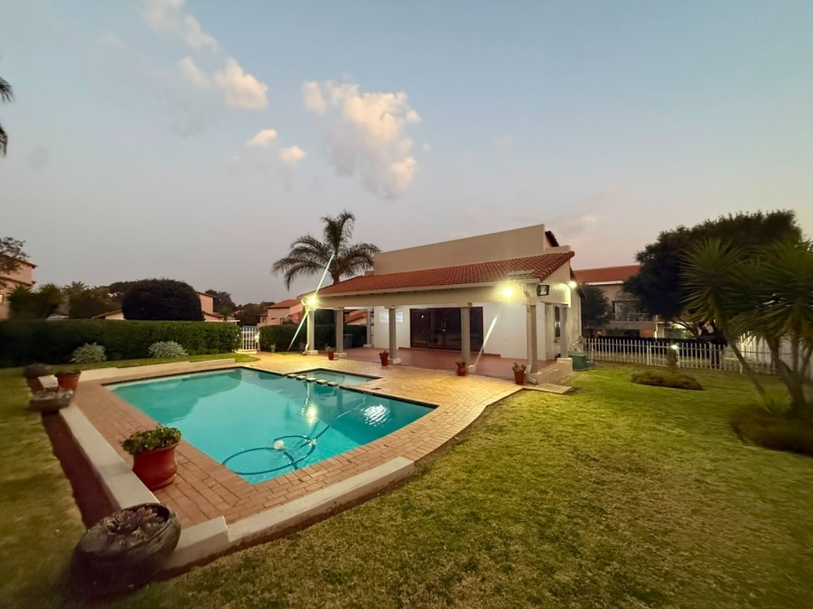 To Let 3 Bedroom Property for Rent in Northwold Gauteng