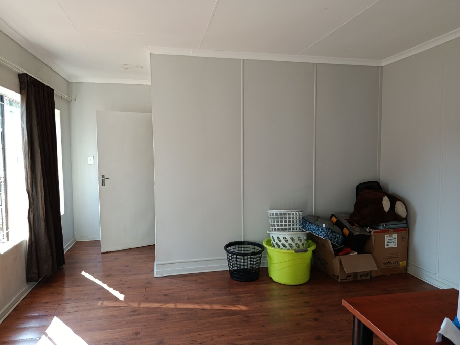 To Let 5 Bedroom Property for Rent in Heuweloord Gauteng
