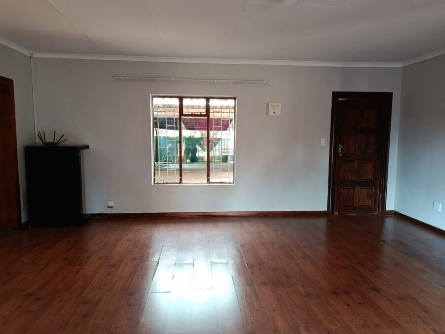 To Let 5 Bedroom Property for Rent in Heuweloord Gauteng