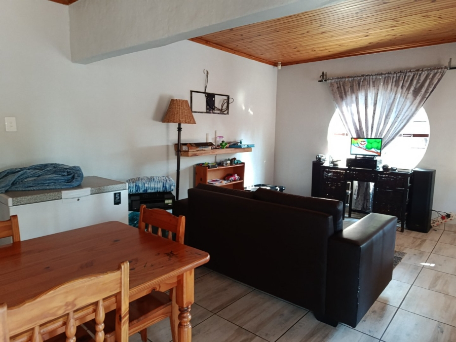 To Let 5 Bedroom Property for Rent in Heuweloord Gauteng