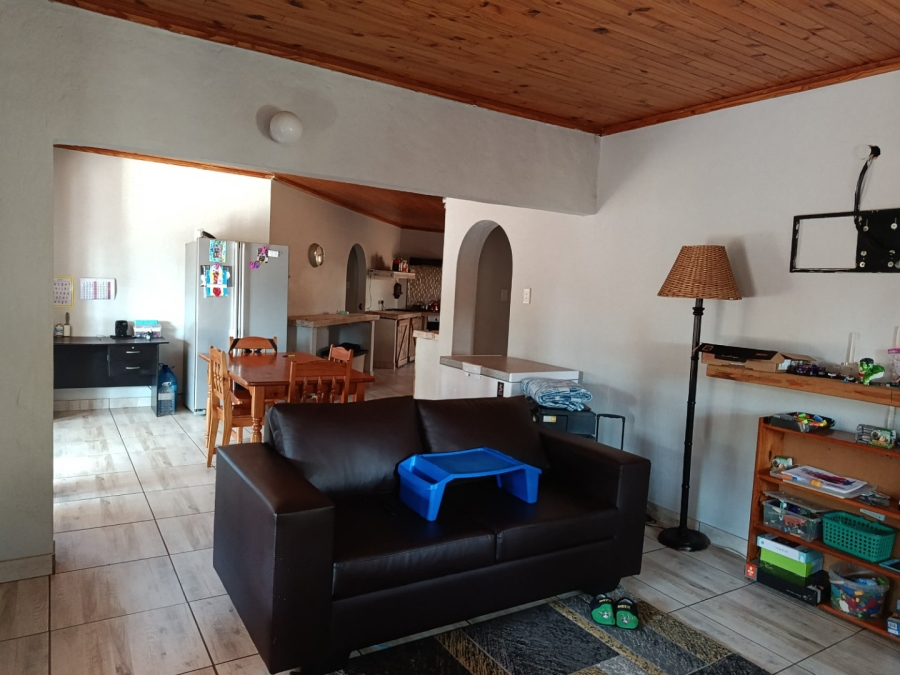 To Let 5 Bedroom Property for Rent in Heuweloord Gauteng