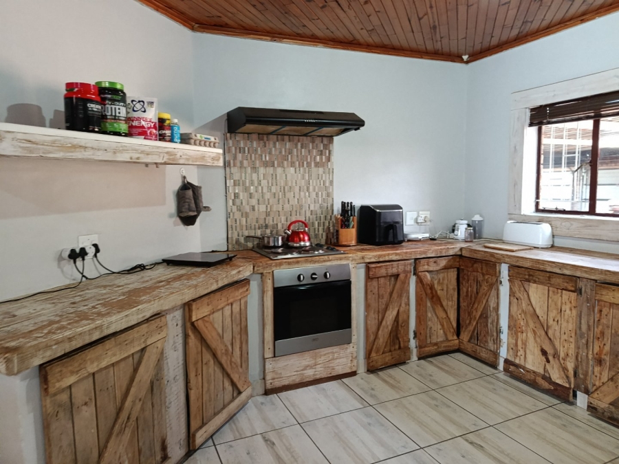 To Let 5 Bedroom Property for Rent in Heuweloord Gauteng