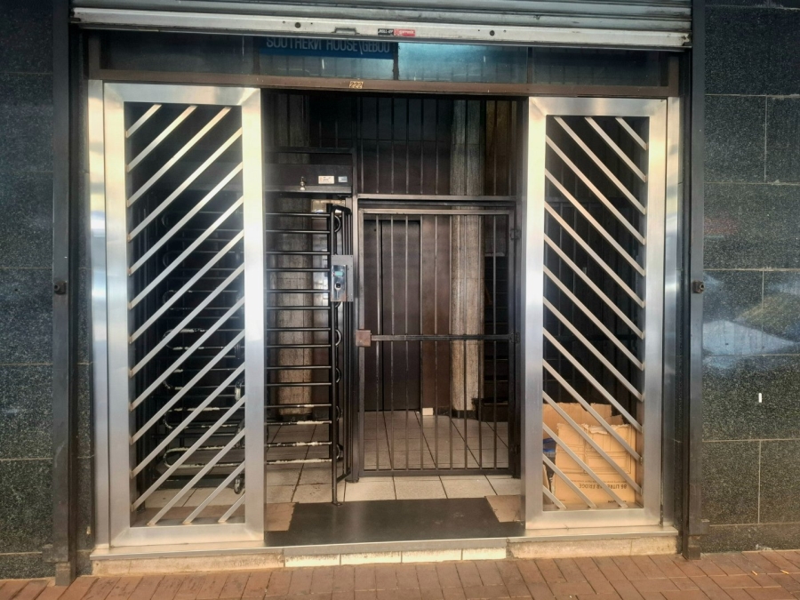 To Let 1 Bedroom Property for Rent in Pretoria Central Gauteng
