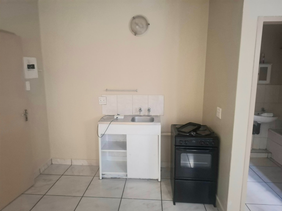 To Let 1 Bedroom Property for Rent in Pretoria Central Gauteng